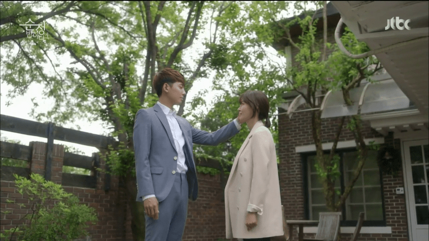 vlcsnap-2015-05-24-18h11m23s221