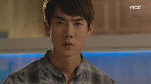 vlcsnap-2015-06-25-19h21m00s81