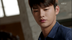 vlcsnap-2015-08-12-22h42m43s11