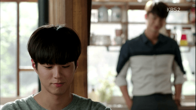 vlcsnap-2015-08-12-22h44m22s230