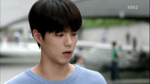 vlcsnap-2015-08-12-22h45m00s102