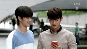 vlcsnap-2015-08-12-22h45m17s16