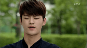 vlcsnap-2015-08-12-22h50m00s29