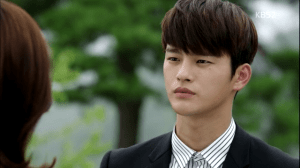 vlcsnap-2015-08-12-22h54m34s209