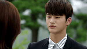 vlcsnap-2015-08-12-22h54m40s13