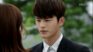 vlcsnap-2015-08-12-22h55m32s15